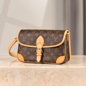 LVショルダーバッグ
