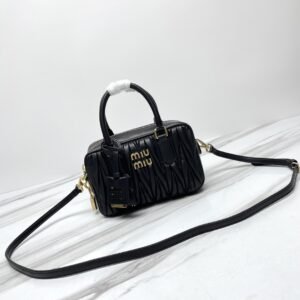 MIUMIU/ハンドバッグ