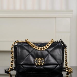 CHANELショルダーバッグ