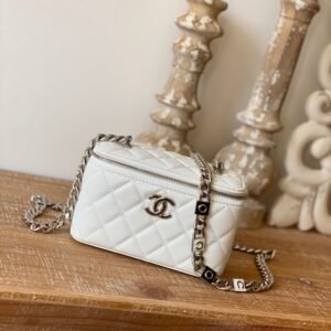 CHANELショルダーバッグ